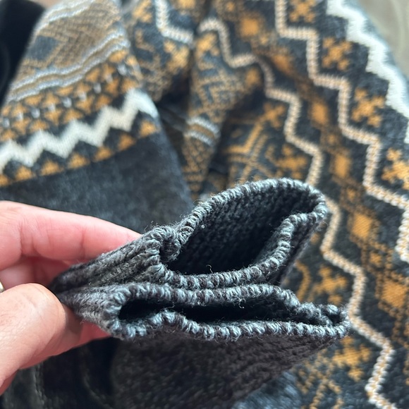 RUMORS Original Knitted Sweater Unisex - Picture 5 of 9